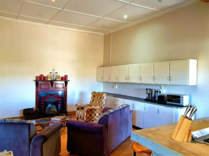 4 Bedrooms Double Cottage