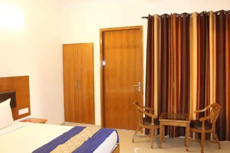Imperial Hotel Noida