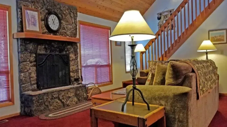 3 Bedrooms Cottage
