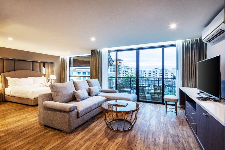 Deluxe Double room with balcony