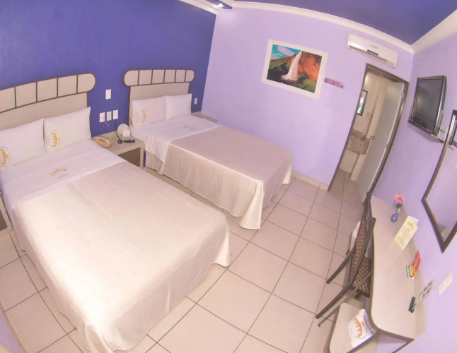 Hotel Plaza Bandera