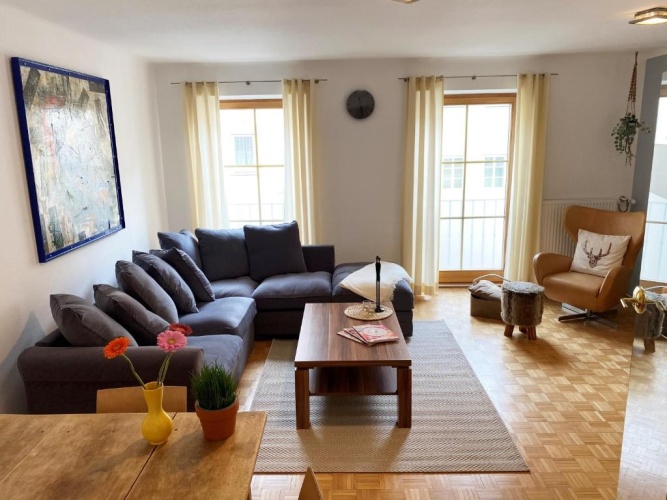 2 Bedrooms Apartment with view