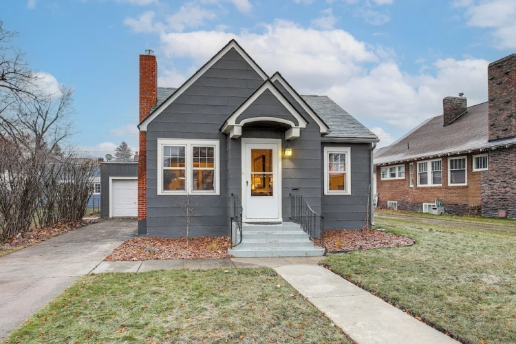 3 Bedrooms Cottage