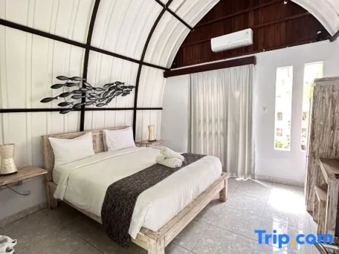 1 Bedroom Deluxe Double room with garden view