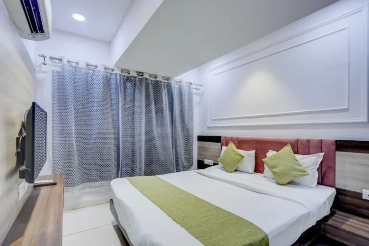 Superior room