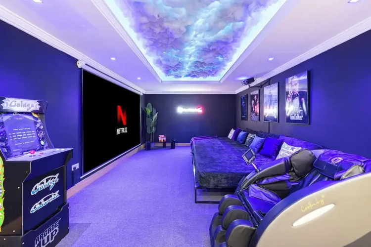 The Luxury Downtown Co-living