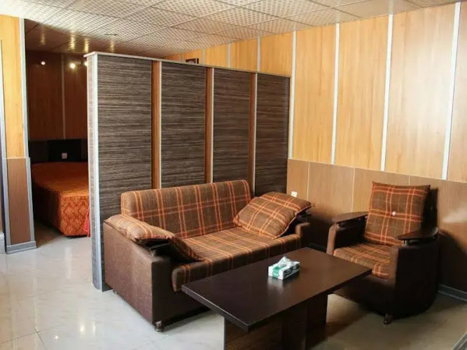 Naderi Ahwaz Hotel