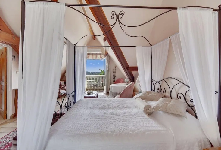 Standard Quadruple Family room with balcony and with sea view