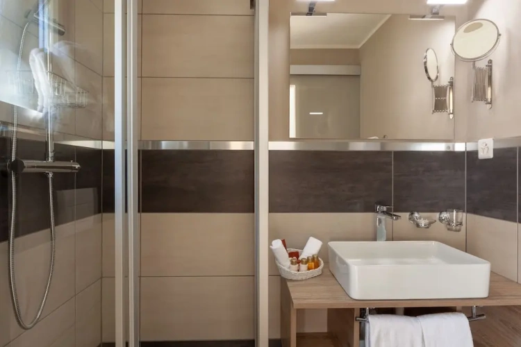 Standard Single room with balcony