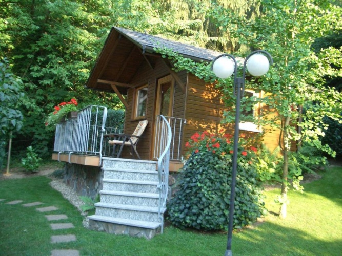 3 Bedrooms Apartment