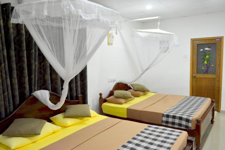 Deluxe Family Suite