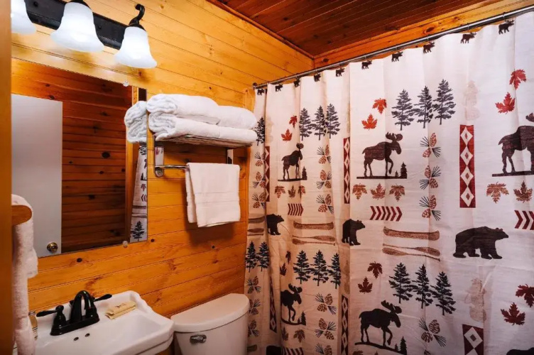 Cobble Mountain Lodge