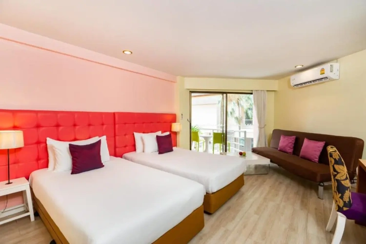 Superior Twin room with sea view