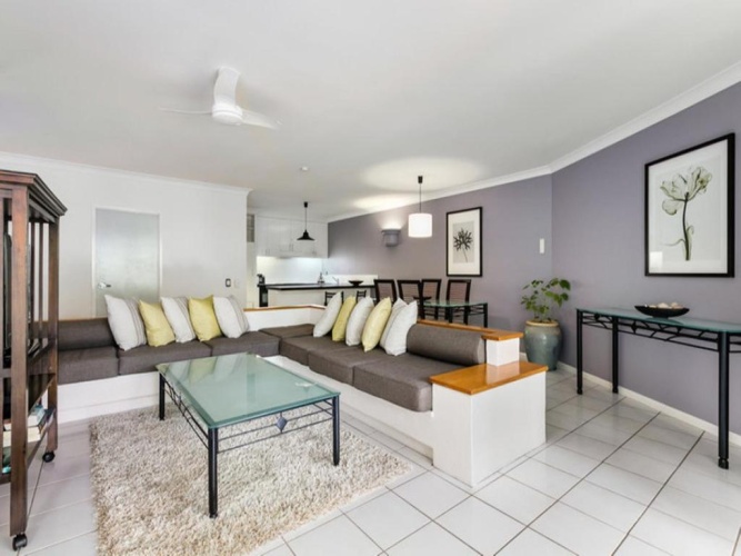 2 Bedrooms Cottage