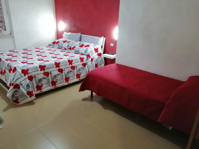 Standard Triple room