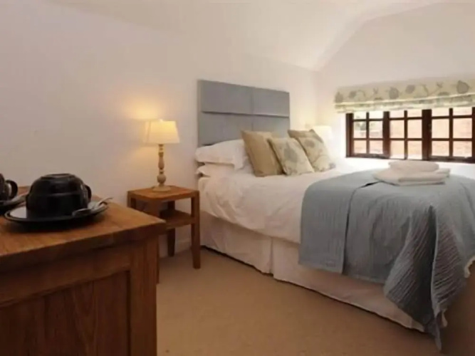 Barton B&B
