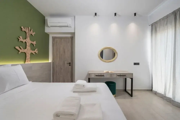 Aromi Apartments