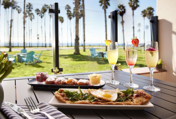 Hilton Santa Barbara Beachfront Resort photo 14