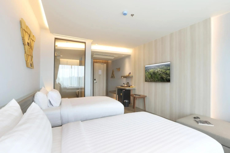 The Signature Hotel Airport (SHA Extra Plus)