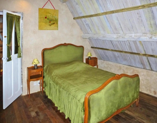 3 Bedrooms Classic Cottage
