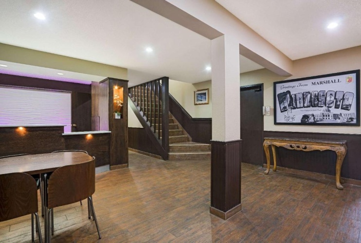 Sextuple Suite