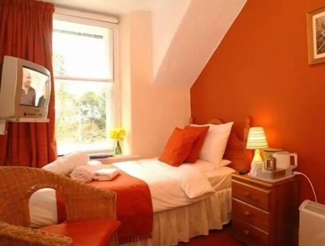 Standard Single room