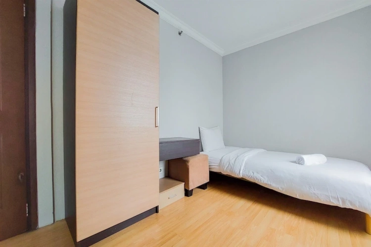 2 Bedrooms Triple Apartment