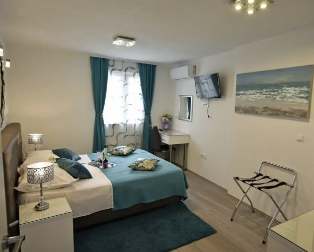 Kuzma Rooms 2