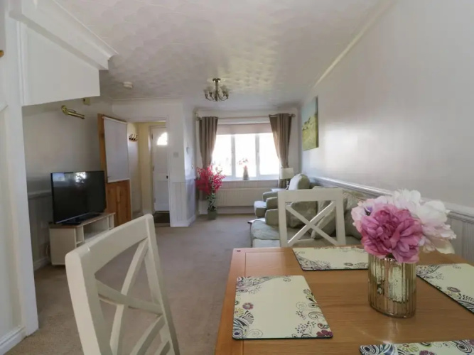 Breydon Cottage