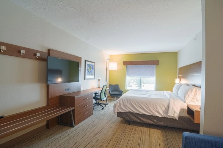 1 Bedroom Double Suite