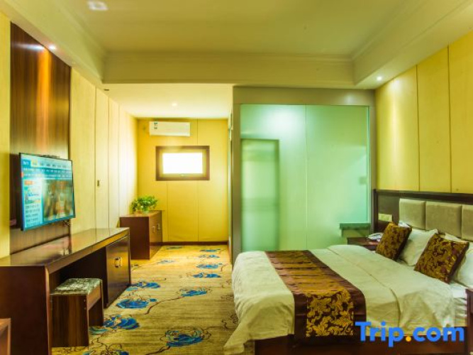 Dunhuang Splendid Land Ecological Park