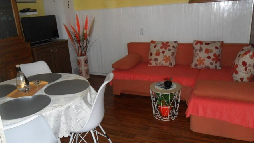 Apartment Ralje