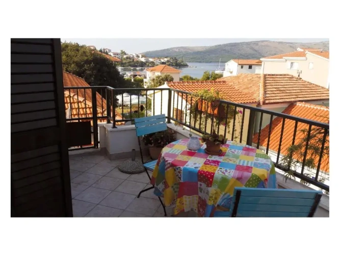 Studio with sea view