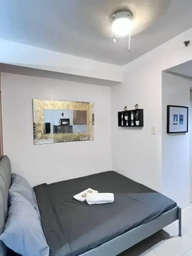1 BR Shell Residences Facing amenities