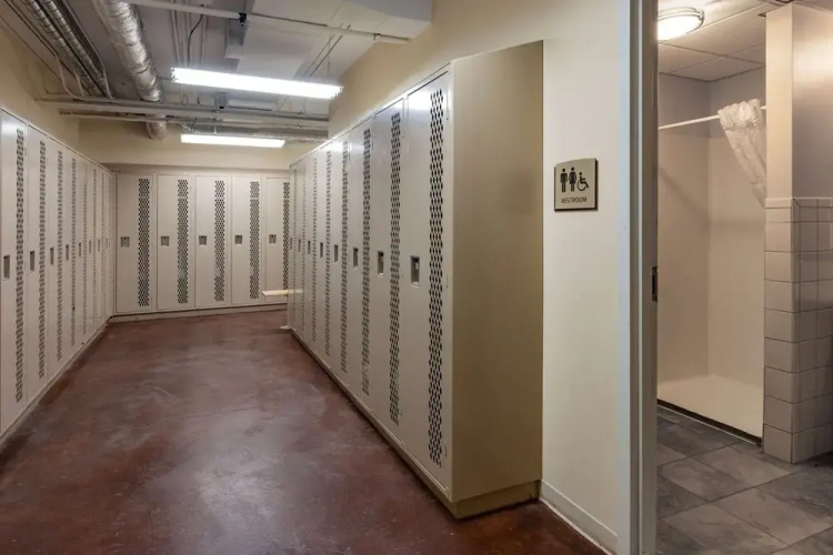 Homstay Suites