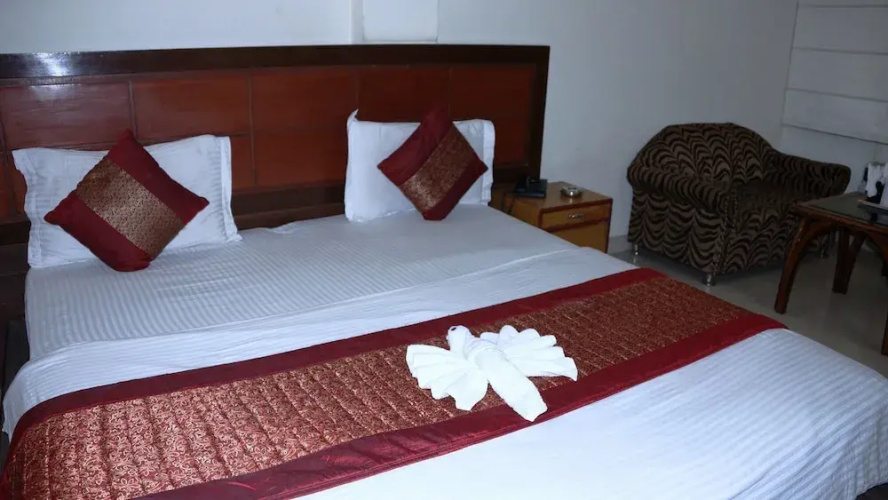 Maxfort Budget Hotel Gurgaon
