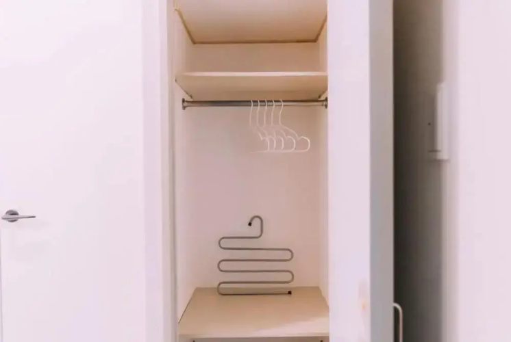 Minimalist Loft 402