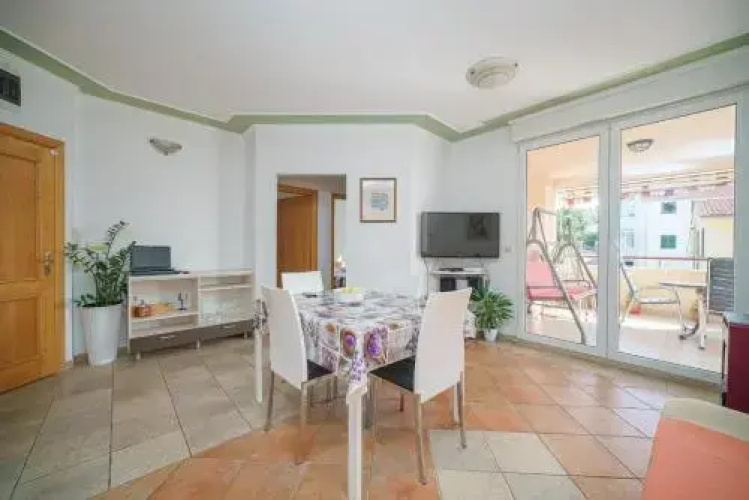 Apartment Švrćo