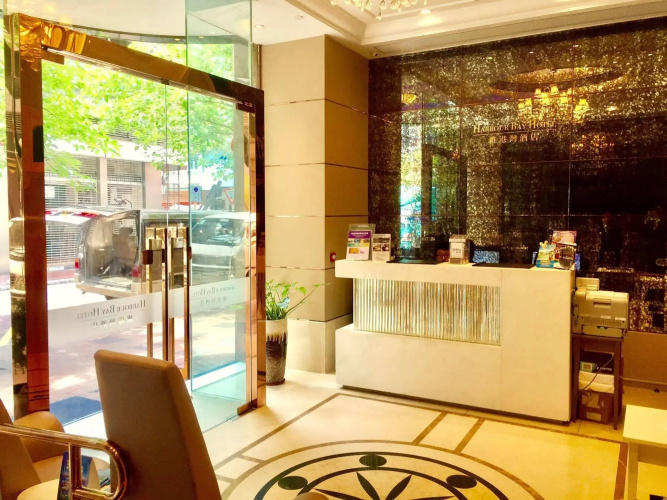 Harbour Bay Hotel