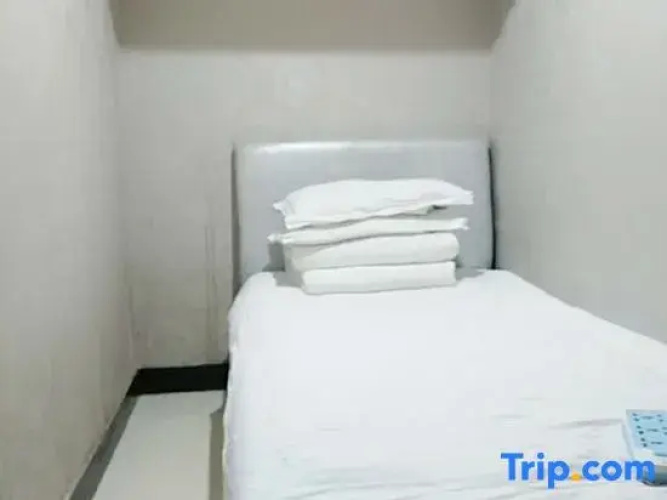 Wuchang Dream Town Hotel
