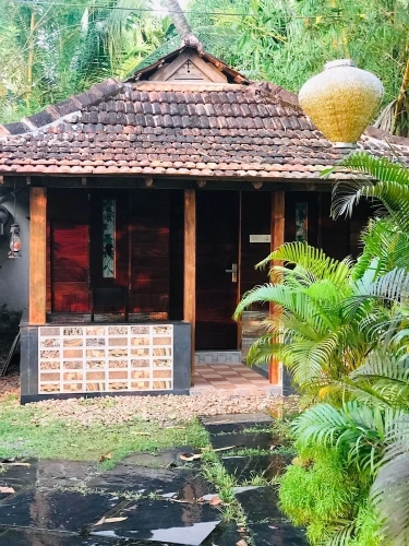 Standard Double room with lake view