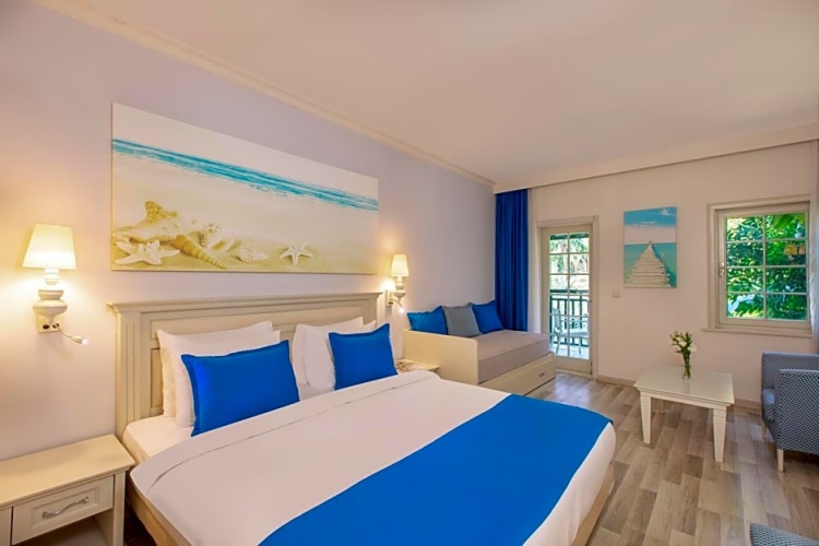 Standard Double room with sea view