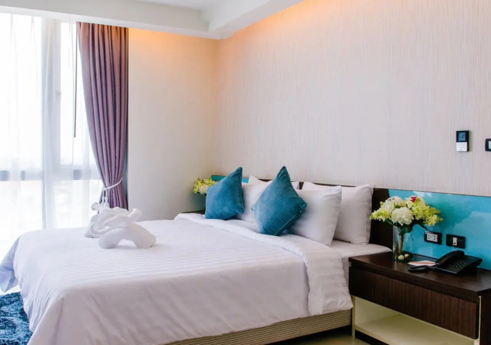 42C The Chic Hotel