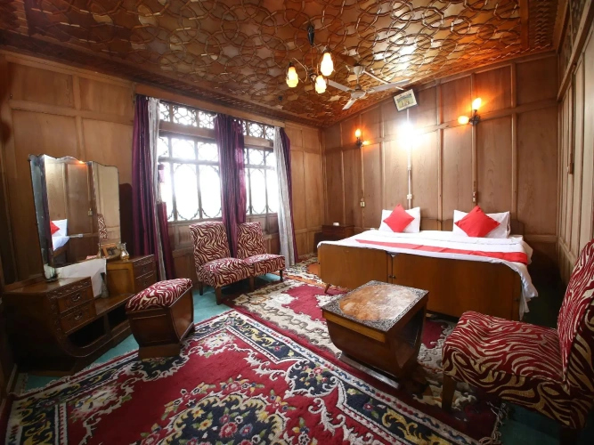 Deluxe Double room