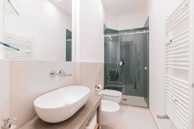 Casa Isella Stylish and Tranquil