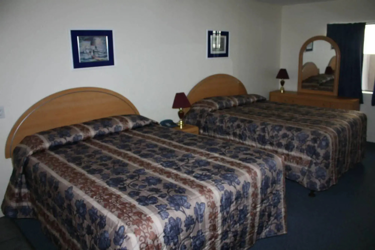 Sunny Beach Motel