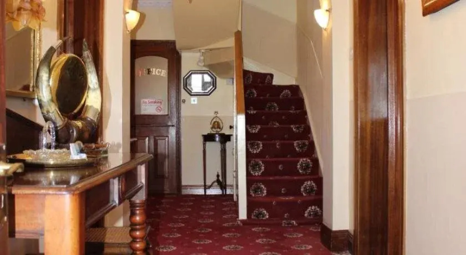 Fernhill Farmhouse B&B