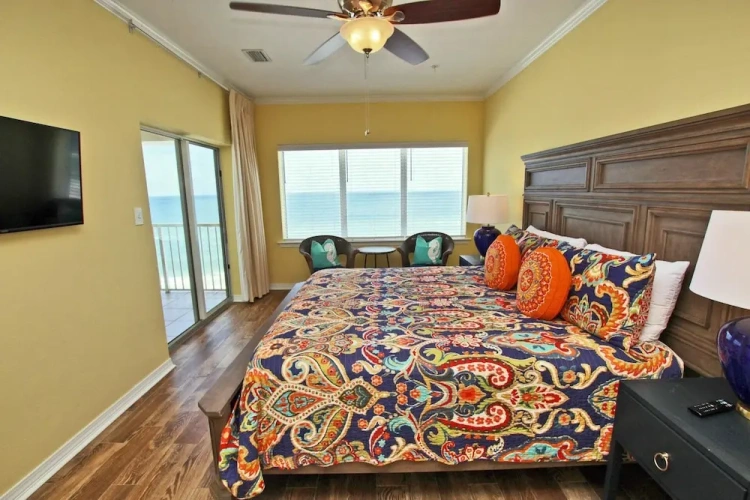 Standard room with balcony
