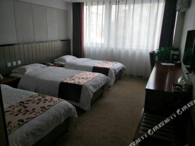 Economy Twin room