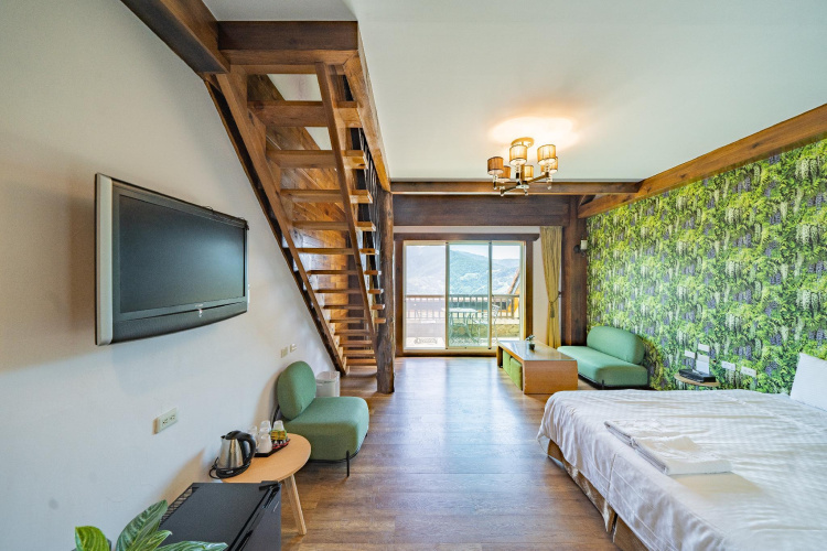 Egmont Resort